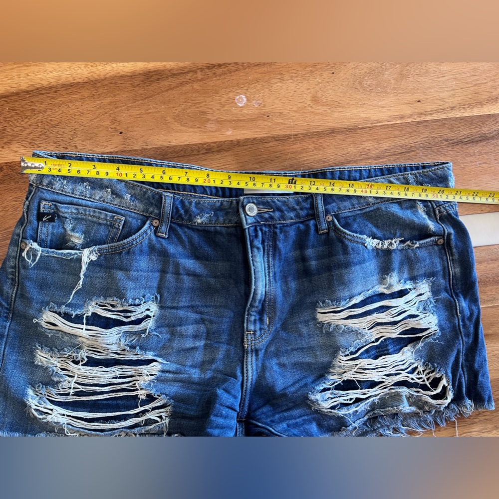 Kancan jean shorts